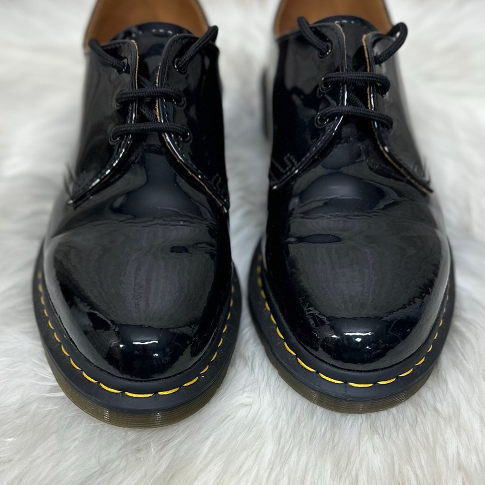 Dr. Martens 10084 Patent Leather Oxfords [S5409] - Picture 5 of 9